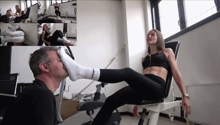 NINA MOROVIC - Full service after gym - PART 2 - Smelly socks sniffing