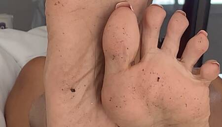 Dirty Housewife Soles