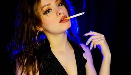 How's about some Marlboro Red 100's, Hmm?