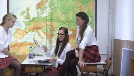 Nerd shower - mp4 1080p