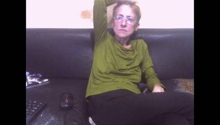 GREEN TSHIRT AND SMOKING HEAD