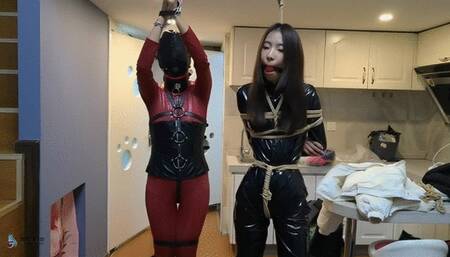 I trained two female slaves 2 (Chinese model )