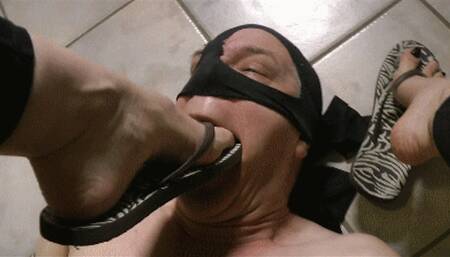 FlipFlopsFootdomPov (WMV)