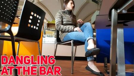 Dangling at the bar - FULL HD