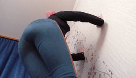 Domineering teen girl is ready to step on everybody, fc270x 1080p