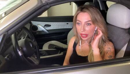 The spies Gaia and Naomi