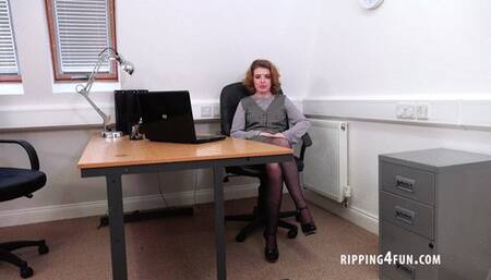 R4F1314 Helen Stephens - MP4 4K UHD