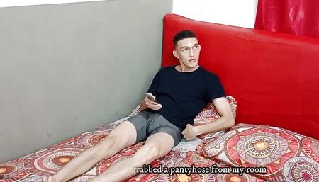 Show My Stepmother That I Am Very Horny and She Lets Me Fuck Her Juicy Pussy - Porn in Spanish