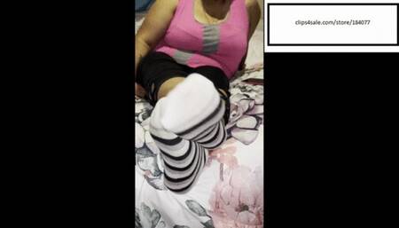 Delicious Striped Socks Itch