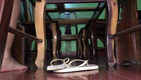 A HARD SHOEPLAY SERIE IN FLIP FLOPS BY LILIAN PART 1