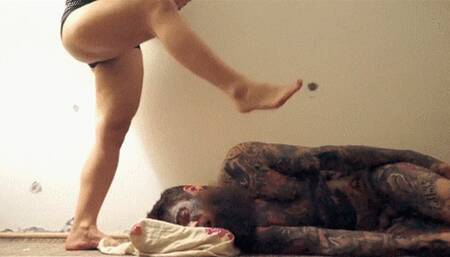 MISTRESS MIRA EXTREME:23 MINUTES CRUEL FOOT SLAPPING PUNISHMENT