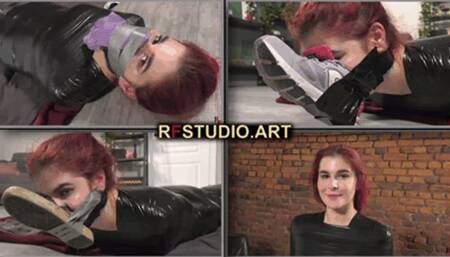 Pandora in tight mummification - Humiliating shoes and socks sniffing - Part 2 (UHD 4K MP4)