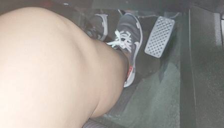 Cory Trys Out A New Flooring & Launching Spot