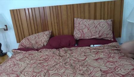 Watch Me! with Mina the Christmas Elf!