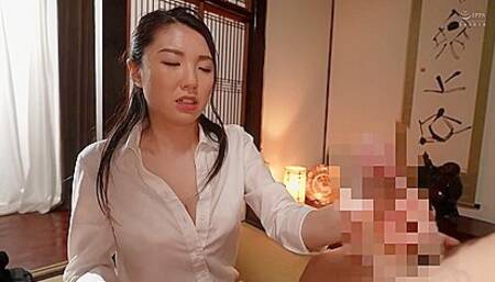 [urkk-045] The Perverted Landlord Next Door Rubs My Tits And Has Sex With Me Every Day, Hikari Sena Scene 2
