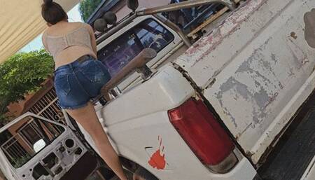 Katherine cranking fantasy on flip flops vs the old uncle jesse truck