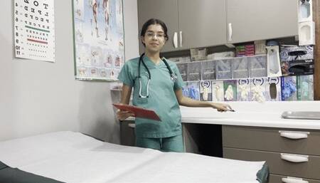 CPR Lesson With Nurse Nicole 1080p