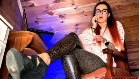 Upset stomach in the office wmv