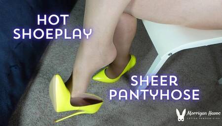 Hot Shoeplay in Sheer Pantyhose