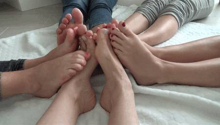 play footsie different positions 15BFO