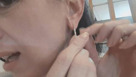 A great big hole MP4