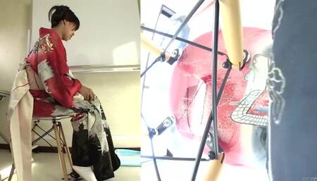 Urination trailer with sassy queen bee from Zenra