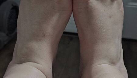 Natural Meaty Feet Top Wiggle