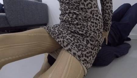 Facesitting (I wiggle my ass on his face)