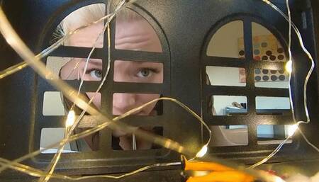 Kim deals with a mean Gang 6K VR360