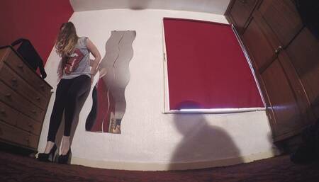 Dancing Sophie 207 FLOOR CAM