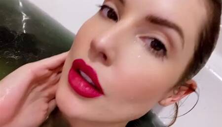 Amanda Cerny Nude Bathing OnlyFans Leaked Video