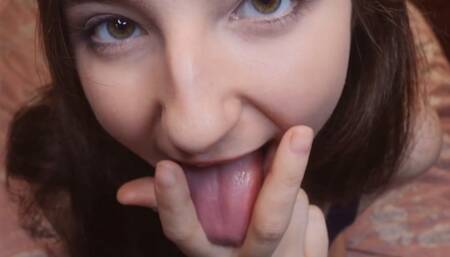 AftynRose ASMR Fun With The Tongue Video