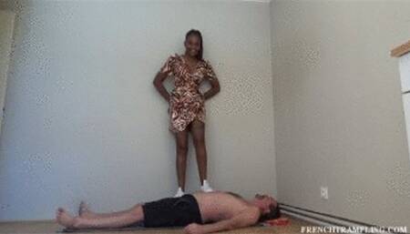 2261 Sneakers trampling with Lilie