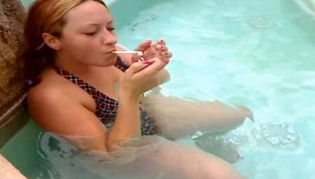 Selena smoking in spa lost tape found WMV