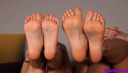 Sexy Girls with Perfect Feet - HD MP4