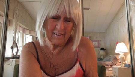 TIME FOR A SMOKE BREAK MP4