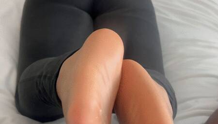 Sasha’s White Toes Ignoring Reverse FJ