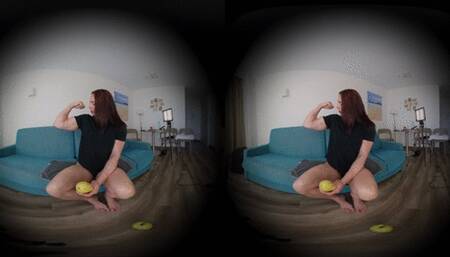 Strenght demo, apple crush and T shirt ripping (Virtual Reality)