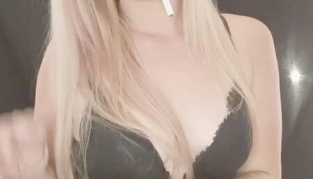 Let me show you HOW damn sexy smoking is...