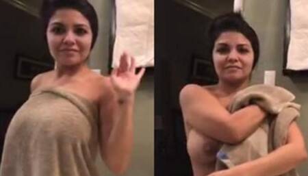 Twitch Streamer Online Accidental Boob Slip Leaked