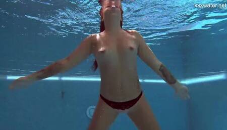 Perfect ladylove - puzan bruhova scene - Underwater Show