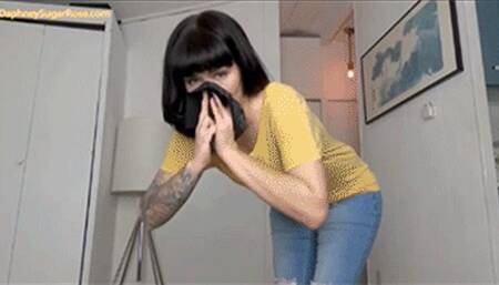 7 Day Nose Blowing & Sneezing On Black Handkerchief ,Day 7 - MOV 1920x1080p