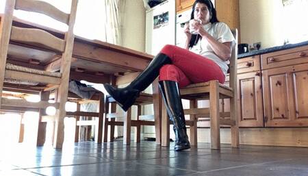 He Doesn't Bring Enough Cash