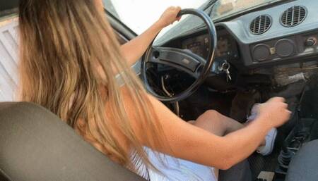 Jarlyn Driving to Day Party