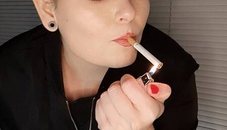 Chainsmoking and showing off my body in lingerie and stockings