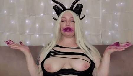 Topless BBW Succubus Magical Lipstick Ritual