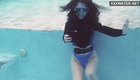 Watch enchanting Emi's scene