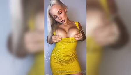 MandiCat Nude Strip Yellow Lingerie Video Leaked
