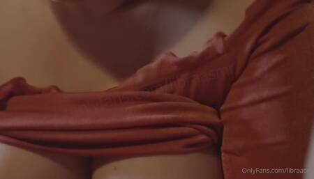 Libra ASMR Big Tits Squeezing Video Leaked