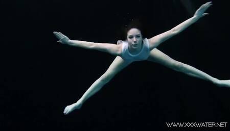 Gambling love's underwater teen clip